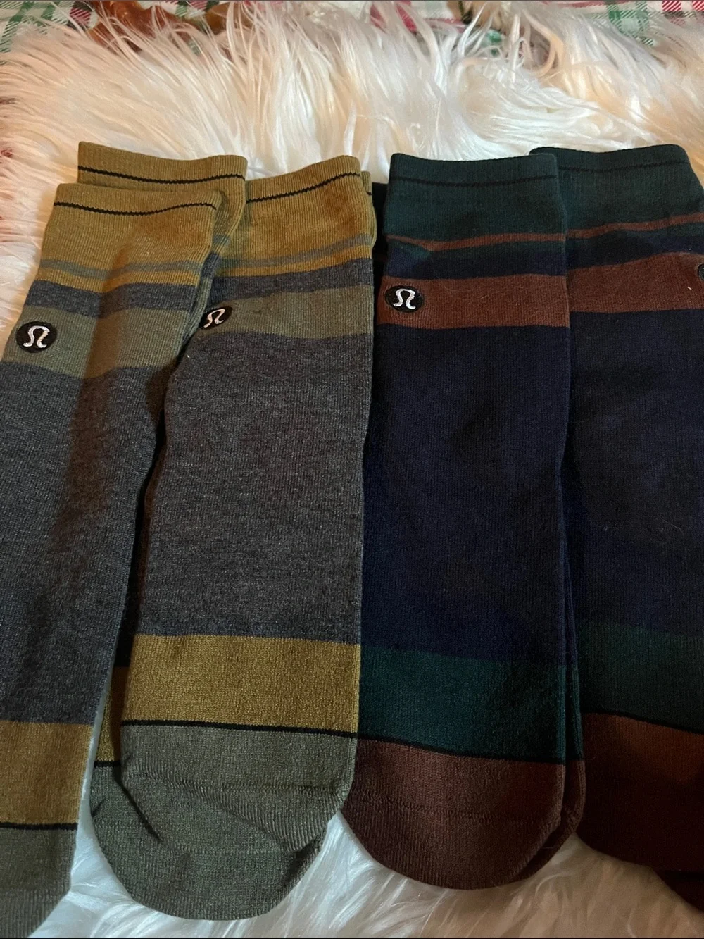 lululemon athletica Men’s Striped Ankle 4pairSocks — Olive, Gray, Navy & Brown